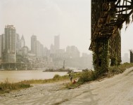 Nadav Kander: "Chongqing II, Chongqing Municipality", 2006 © Nadav Kander