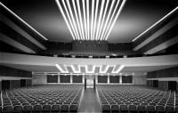 Karl Hugo Schmölz: "Capitol-Theater, Dortmund", 1950, © Archiv Wim Cox