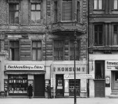aus "Berlin, Fruchtstraße am 27. März 1952", fotografiert von Fritz Tiedemann, aktuell rekonstruiert und interpretiert von Arwed Messmer
