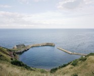 Michael Marten: "Harbour, Berwickshire. 22. August 2005. 18 Uhr"