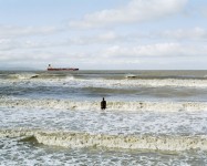 Michael Marten: "Crosby, Liverpool. 5. April 2008, 12 Uhr"