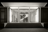 Karl Hugo Schmölz: "Drahthaus, Düsseldorf", 1952 © Archiv Wim Cox/Courtesy Van der Grinten Galerie